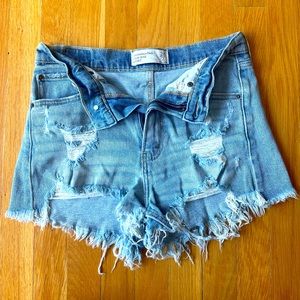 Abercrombie and Fitch cut off denim shorts